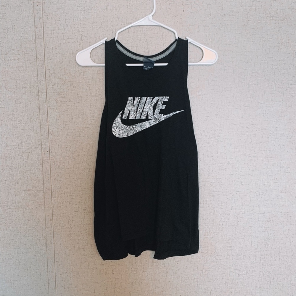 Nike tank top